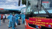 Bố trí phương tiện đưa đón người dân về quê an toàn, chu đáo