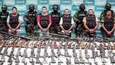 Cảnh sát Mexico bắt giữ những kẻ buôn lậu vũ khí và ma túy