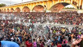 Lễ hội ở bang Tamil Nadu, miền Nam Ấn Độ. Ảnh: PTI