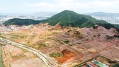 Khu đô thị hồ Phú Hòa, TP Quy Nhơn, tỉnh Bình Định bị bỏ hoang. Ảnh: NGỌC OAI