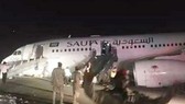 Chiếc máy bay phải hạ cánh khẩn cấp. (Nguồn: dailysabah.com)