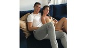 Ronaldo và bạn gái đang chờ đón đứa con đầu lòng.