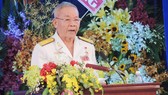 Anh hùng LLVTND Nguyễn Văn Đức, nguyên thuyền trưởng tàu Không số phát biểu tại buổi lễ
