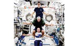 3 phi hành gia trở về Trái đất