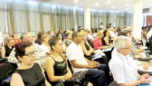 Các doanh nghiệp của Cuba tham dự hội nghị. Ảnh: THÚY HẢI