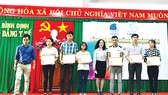 Quỹ Hỗ trợ giáo dục Lê Mộng Đào tiếp tục đồng hành cùng các SV-HS tại 5 tỉnh thành