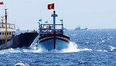 Phản đối tàu Trung Quốc cản trở ngư dân Việt Nam