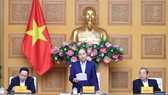 Thủ tướng Nguyễn Xuân Phúc, Trưởng Tiểu ban Kinh tế - xã hội phát biểu tại phiên họp lần thứ 6 của Tiểu ban. Ảnh: TTXVN