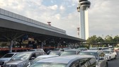 Lắp hệ thống kiểm soát thời gian ô tô ra vào sân bay