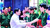 Thủ tướng Phạm Minh Chính với các đại biểu dự hội nghị. Ảnh: VIẾT CHUNG