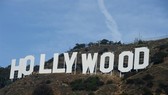 Warner Bros. plans $100 mn cable car to Hollywood sign 