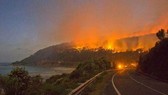 Hơn 2.000 lính cứu hỏa Australia chiến đấu với “giặc lửa”