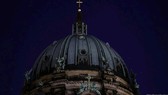 Nhà thờ Berlin tắt đèn chiếu sáng để tiết kiệm điện