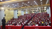 Hàng ngàn học sinh của các trường THPT đã được tham quan, tìm hiểu và vui chơi trong chương trình “HIU Open Day” - Ngày hội thông tin.