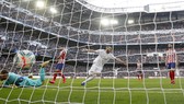 Lịch thi đấu La Liga: Trận đại chiến thành Madrid: Sóng gió Bernabeu