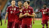Lewandowski gỡ hòa cho Bayern ở trận ra mắt của tân HLV Nagelsmann