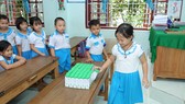 Chương trình Sữa học đường được tỉnh Quảng Nam và Vinamilk triển khai từ tháng 6-2020 dành cho 33.000 trẻ em thuộc 6 huyện miền núi của tỉnh