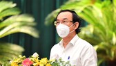 Bí thư Thành ủy TPHCM Nguyễn Văn Nên phát biểu khai mạc Hội nghị BCH Đảng bộ TPHCM khóa XI lần thứ 9 mở rộng, sáng 14-10-2021. Ảnh: VIỆT DŨNG 
