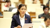 ĐBQH Đỗ Thị LAn vừa được phê chuẩn giữ chức vụ Ủy viên Thường trực Ủy ban Về các vấn đề xã hội của Quốc hội Khóa 14