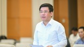 Bộ trưởng Bộ Công Thương Nguyễn Hồng Diên đã trình bày tờ trình về dự án Luật Bảo vệ người tiêu dùng (sửa đổi)