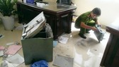  Truy bắt băng trộm vứt bao tải chứa 2,8 tỷ đồng tại huyện Bình Chánh, TPHCM