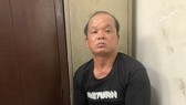 Gã đàn ông trộm 32 nắp cống trên cầu Thủ Thiêm 2 để bán ve chai