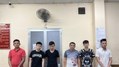 Nhóm đối tượng tại cơ quan công an