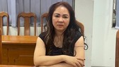 Bà Nguyễn Phương Hằng tại cơ quan công an