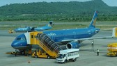 Sân bay Phú Quốc: Nhiều chuyến bay tạm dừng khai thác, 1.000 khách bị trễ chuyến