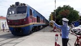 Khách đông, đường sắt lập thêm tàu SE5/6 trên tuyến Hà Nội - TPHCM