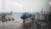 2 chuyến bay thường lệ đầu tiên từ châu Âu hạ cánh an toàn tại sân bay Nội Bài