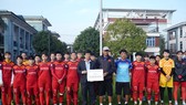 Hội Nhà báo TPHCM trao 400 triệu đồng cho Đội tuyển nữ Việt Nam