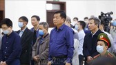 Tuyên phạt ông Đinh La Thăng 11 năm tù, Trịnh Xuân Thanh 18 năm tù trong vụ án Ethanol Phú Thọ