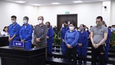 Nhóm bị cáo tại phiên toà ngày 9-5