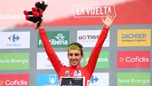 Simon Yates giành chiến thắng chung cuộc ở Vuelta a Espana 2018