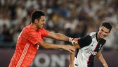 Buffon và Ronaldo