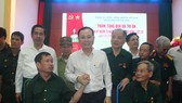 Đoàn công tác TPHCM thăm, tặng quà tri ân thương bệnh binh tại Nghệ An