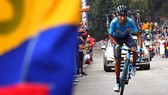 Nairo Quintana tấn công trên đèo