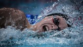 Duncan Scott phá KLQG Anh quốc ở cự ly bơi 100 mét tự do