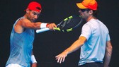 Carlos Moya và Rafael Nadal