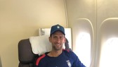 Djokovic trên chuyến bay đến Tokyo