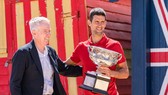 Criag Tiley và Novak Djokovic