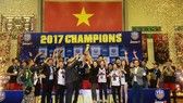 Đội Thanglong Warrios là tân vô địch giải VBA năm nay. Ảnh: NGỌC HẢI