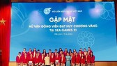 Hội liên hiệp phụ nữ Việt Nam đã gặp mặt vinh danh các nữ VĐV đạt thành tích xuất sắc tại SEA Games 31. Ảnh: H.T.TUẤT