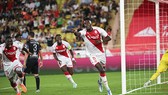 Badiashile mở ra chiến thắng cho Monaco