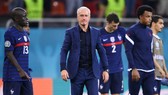Didier Deschamps luôn gây bất ngờ trước những giải đấu lớn