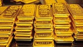 Gold price retreats VND1.2 million per tael