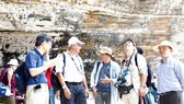Scientists are examining the geological value of Ly Son – Sa Huynh Global Geopark. (Photo: SGGP)