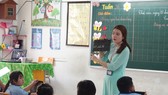 Schools in HCMC are adjusting their teaching curriculum due to the newest Covid-19 outbreak in Vietnam. (Photo: SGGP)