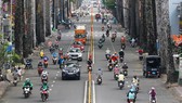 Traffic on Nguyen Tri Phuong Street is crowded on October 1. (Photo: SGGP)